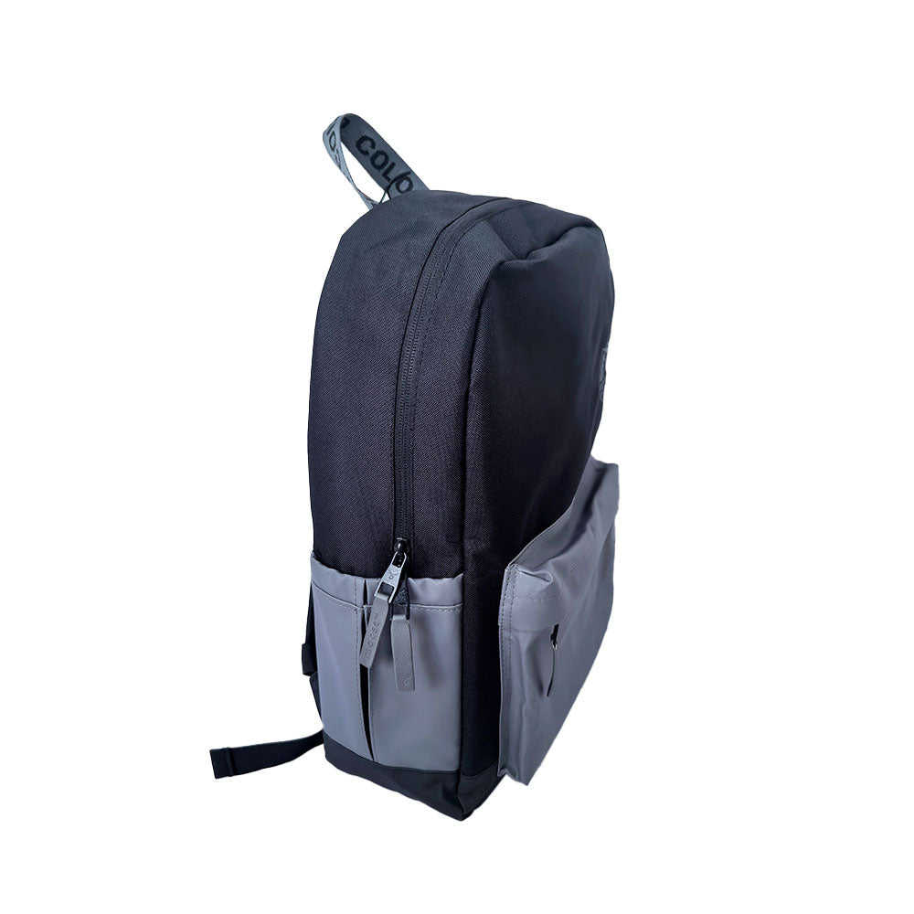 
                  
                    MOCHILA ESCOLAR COLO COLO FANATIKOS
                  
                