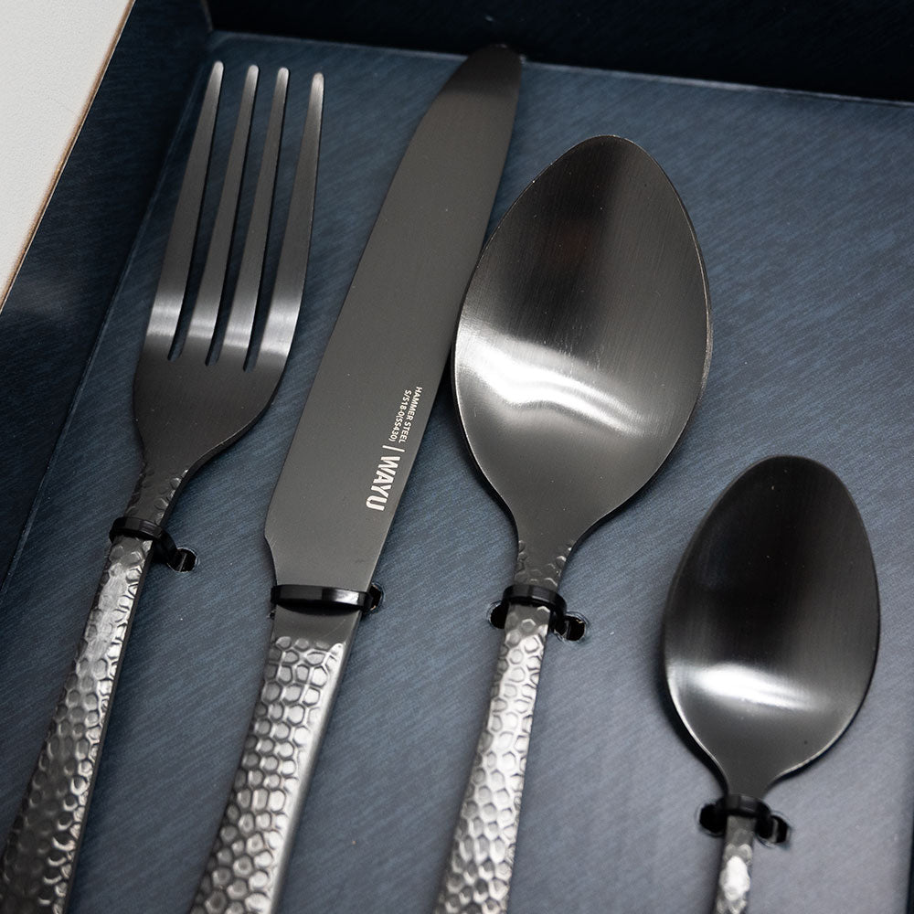 
                  
                    SET DE CUBIERTOS HAMMER 16 PCS WAYU
                  
                