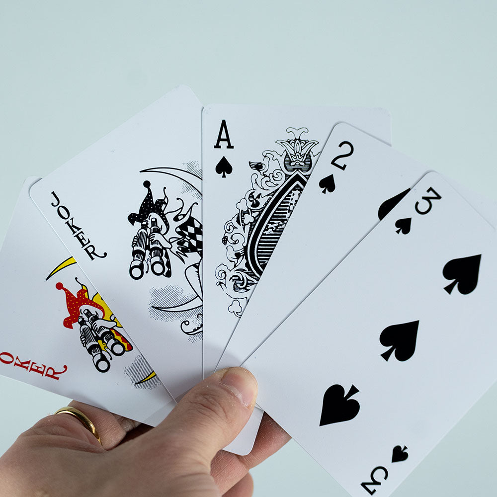 
                  
                    SET CARTAS U DE CHILE
                  
                