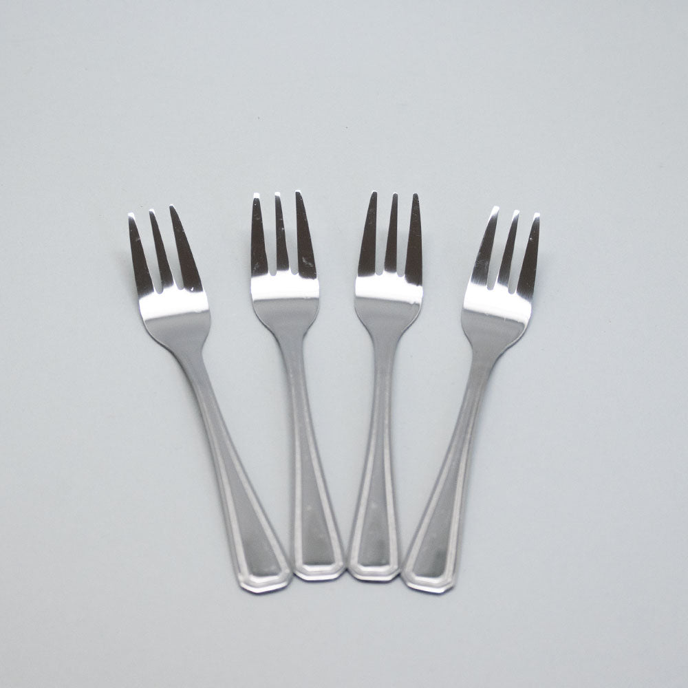 
                  
                    SET 4 TENEDORES POSTRE YORK KINGSTONE 2.0MM
                  
                
