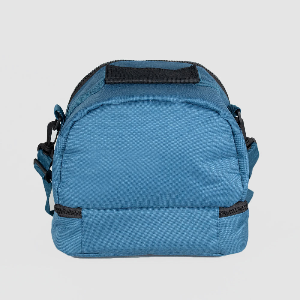 
                  
                    LONCHERA CALIFORNIA BLUE MOOSE
                  
                