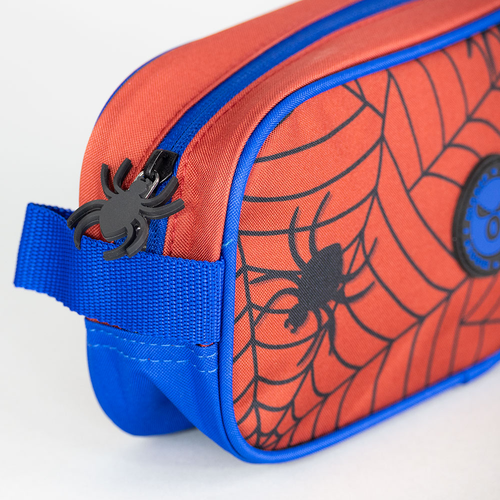 
                  
                    ESTUCHE KIDS SPIDER MOOSE
                  
                