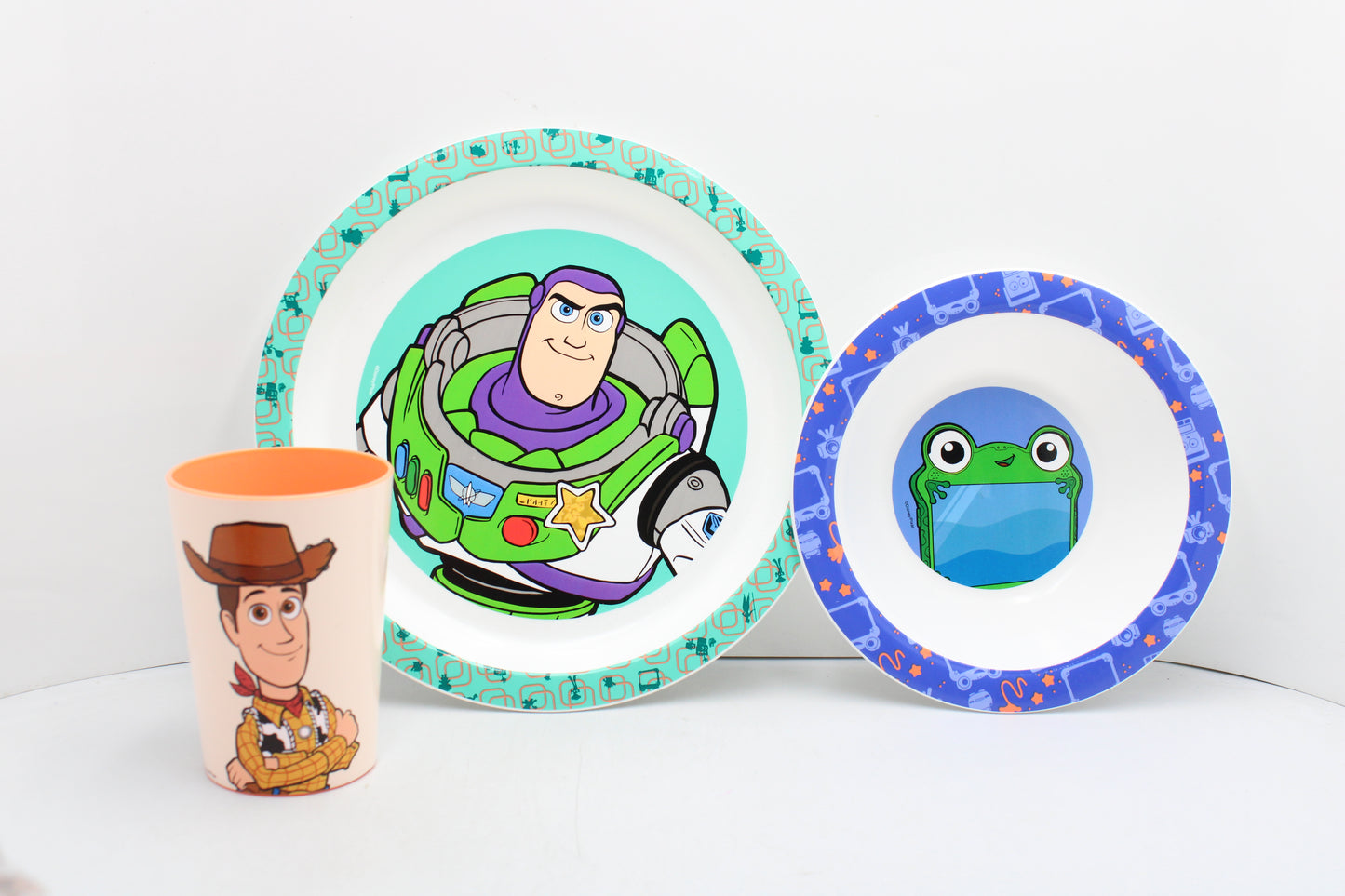
                  
                    SET DESAYUNO MELAMINA TOY STORY 5
                  
                