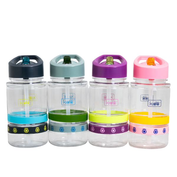 
                  
                    BOTELLA KIDS LINEAS KIDO
                  
                