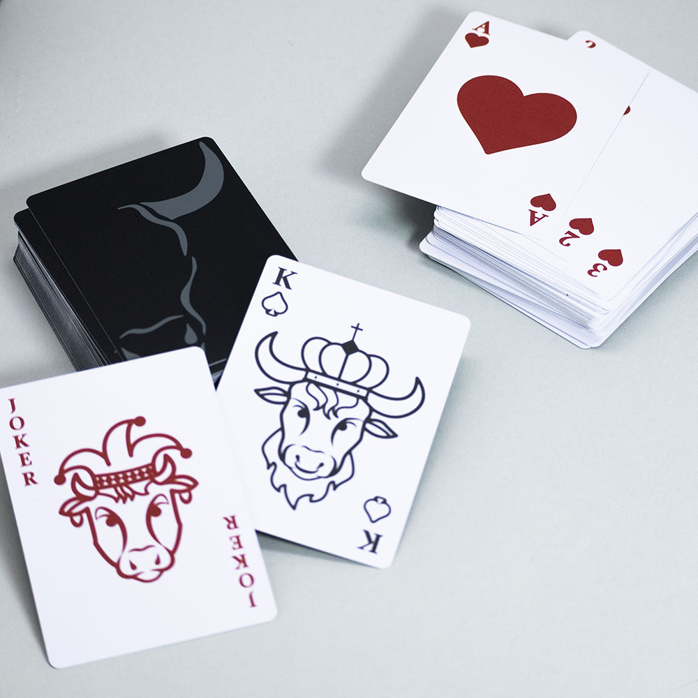 
                  
                    JUEGO DE NAIPES ESTUCHE CUERO WAYU
                  
                