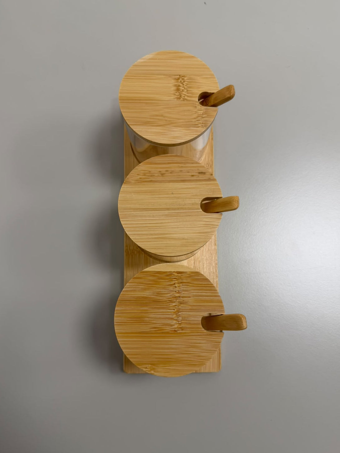 
                  
                    SET 3 CANISTER BAMBOO CON BANDEJA GLASSO
                  
                